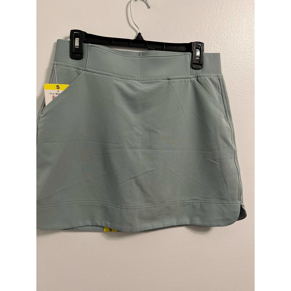 32° Cool Women’s Stretch Woven Skort (Small)